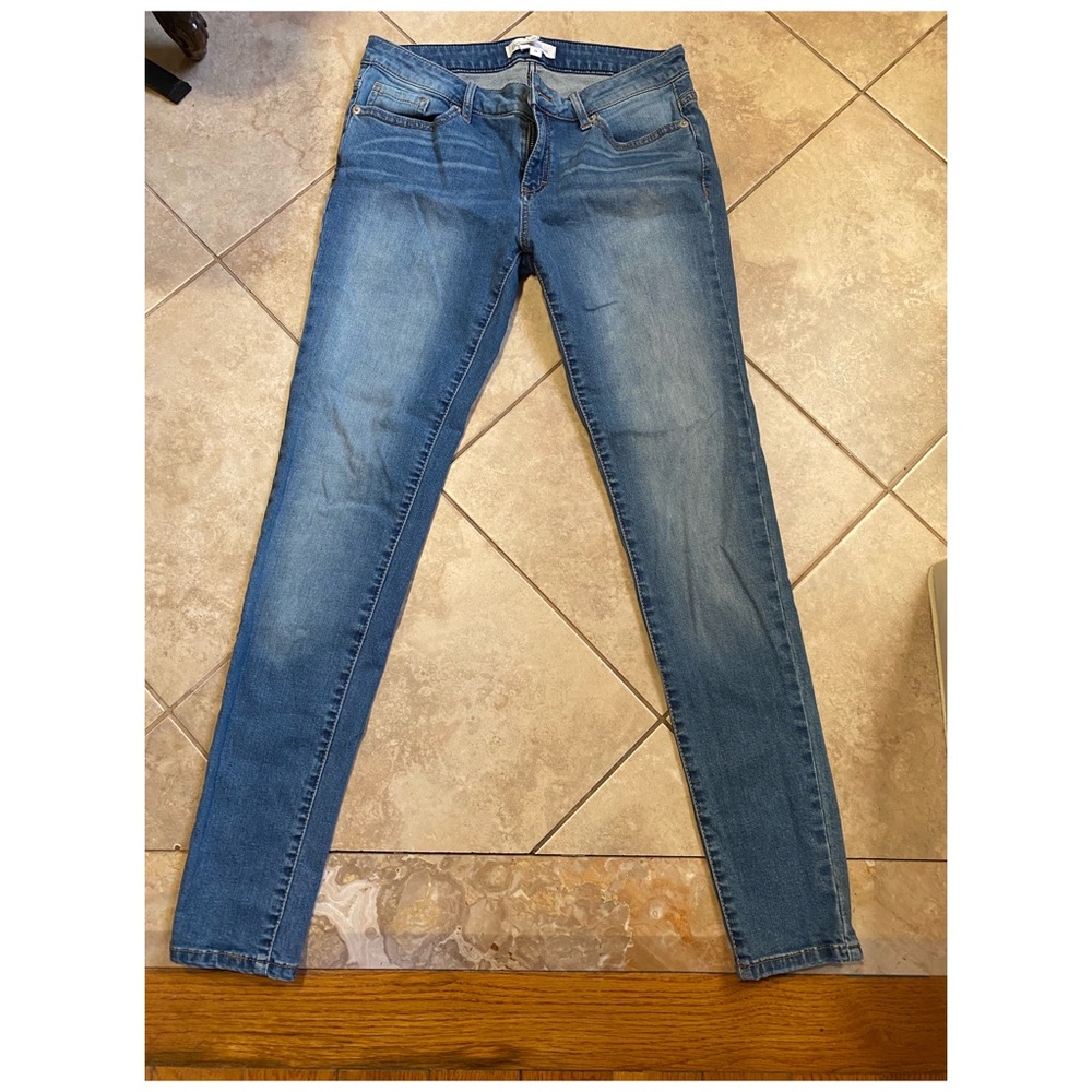 Light Wash Skinny Jeans